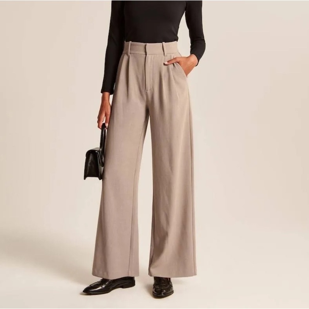 Abercrombie Tailored Wide Leg Pants (Short)